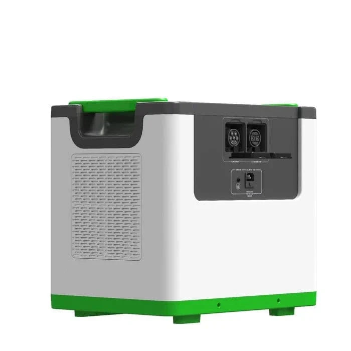 Nature's Generator Lithium 3600 Solar and Wind Generator