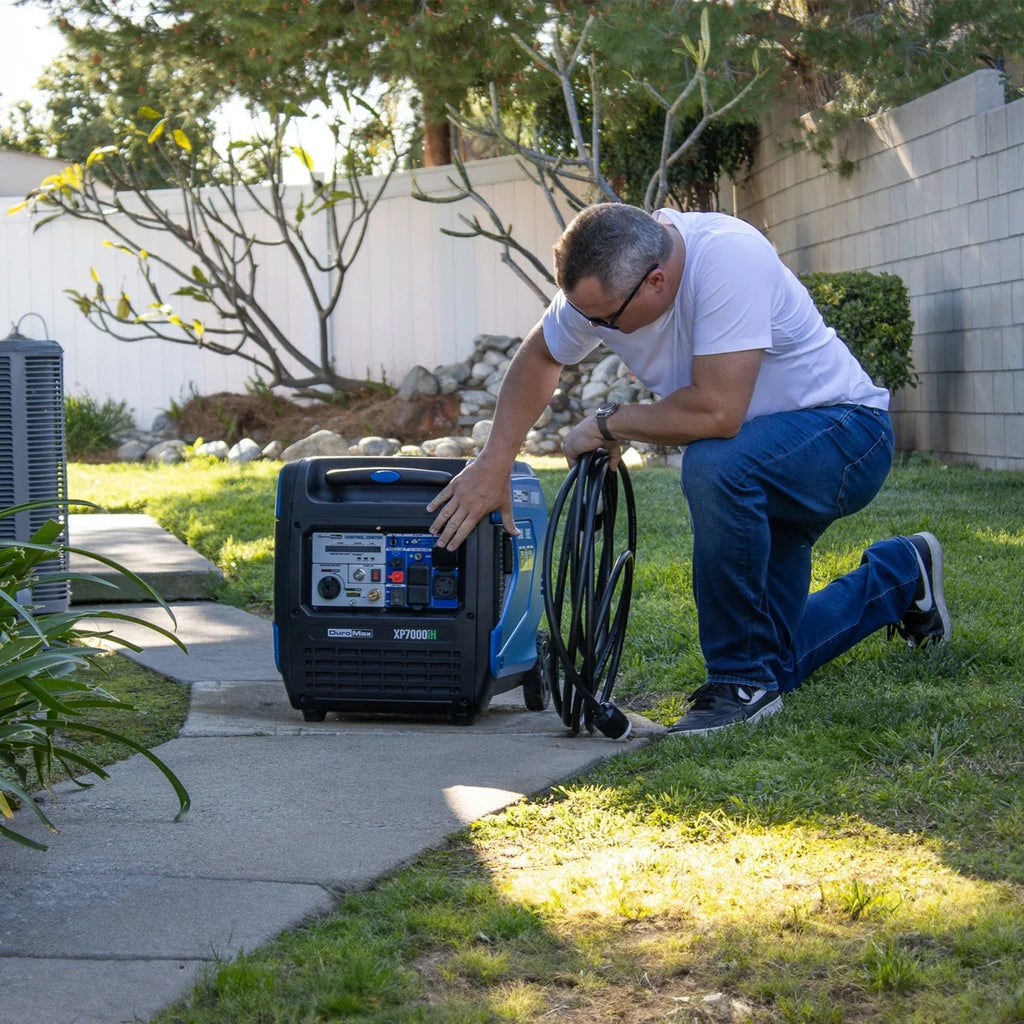 Duromax  XP7000iH  - 7,000 Watt Dual Fuel Inverter Generator w/ CO Alert