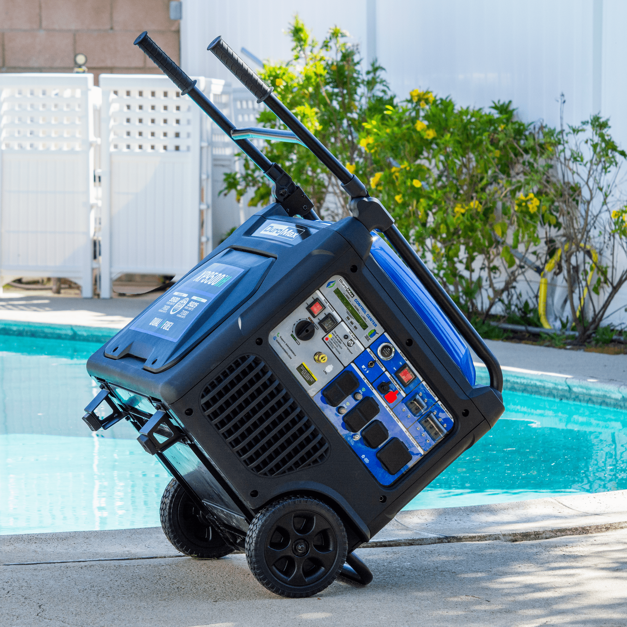Duromax 9500 Watt  Dual Fuel Inverter Generator w/ CO Alert